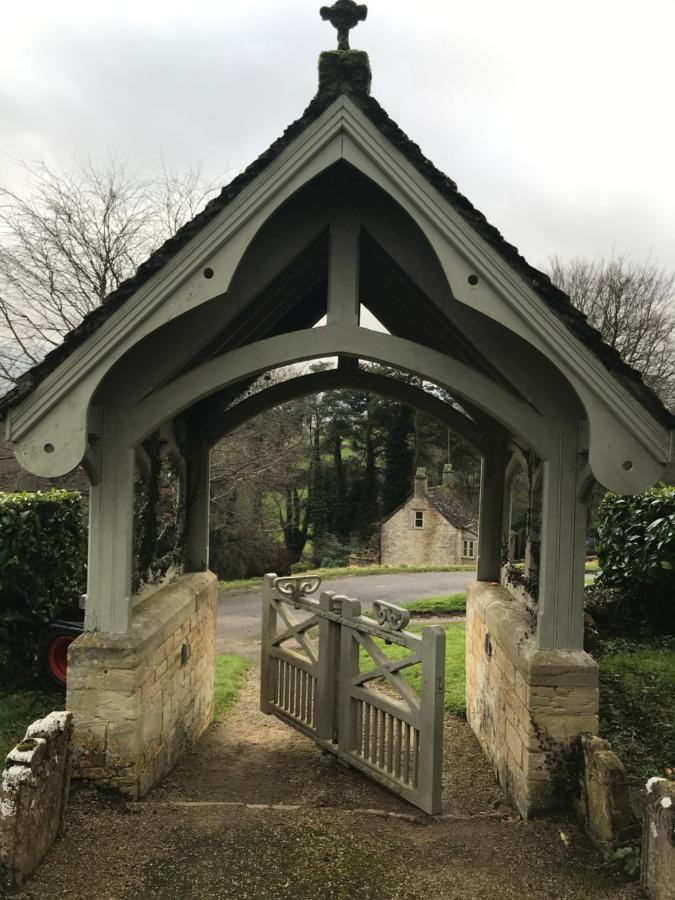 The Old Post Office Studio Apartment In A Beautiful Cotswold Village 시런세스터 외부 사진